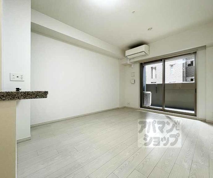 【四条烏丸クロスマーク】間取