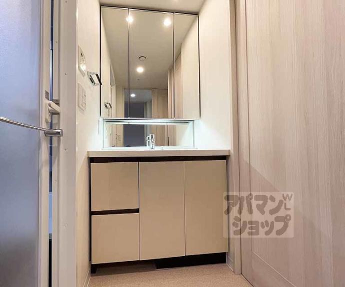 【四条烏丸クロスマーク】間取