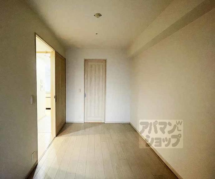 【四条烏丸クロスマーク】間取