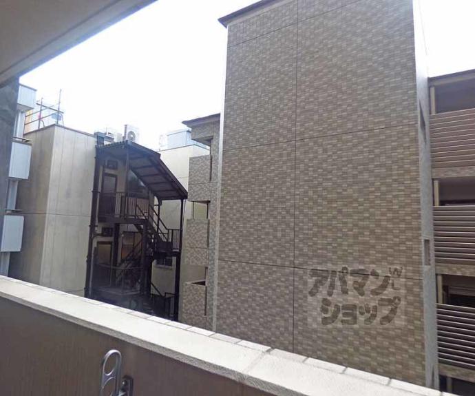 【四条烏丸クロスマーク】