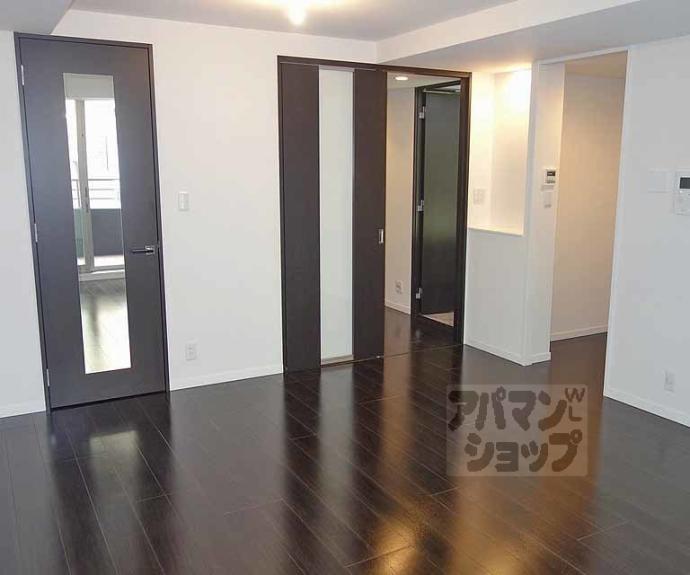 【ＴＨＥ　ＲＥＳＩＤＥＮＣＥ　京都東洞院四条】間取