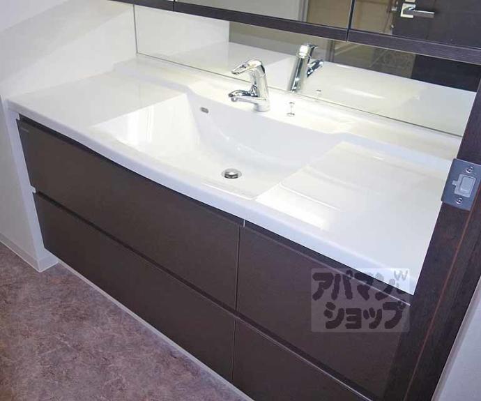 【ＴＨＥ　ＲＥＳＩＤＥＮＣＥ　京都東洞院四条】間取