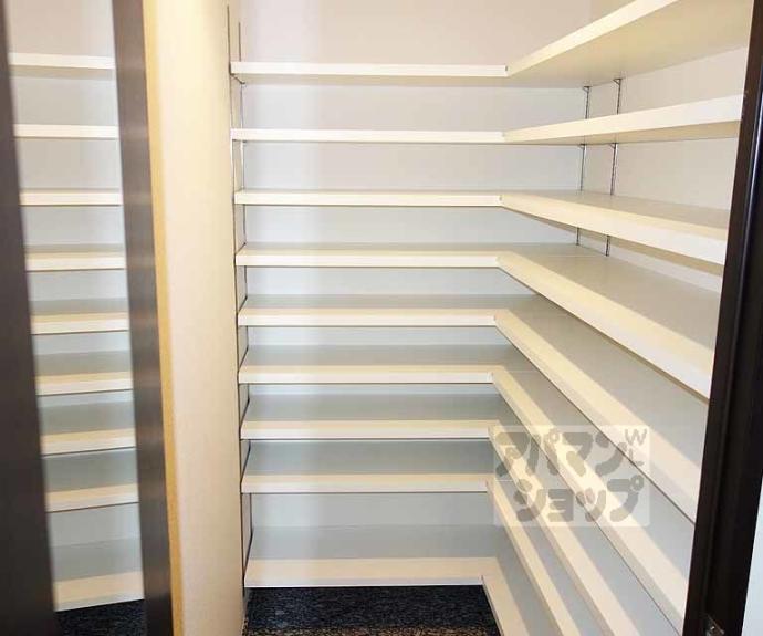 【ＴＨＥ　ＲＥＳＩＤＥＮＣＥ　京都東洞院四条】間取