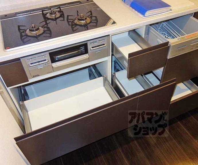 【ＴＨＥ　ＲＥＳＩＤＥＮＣＥ　京都東洞院四条】間取