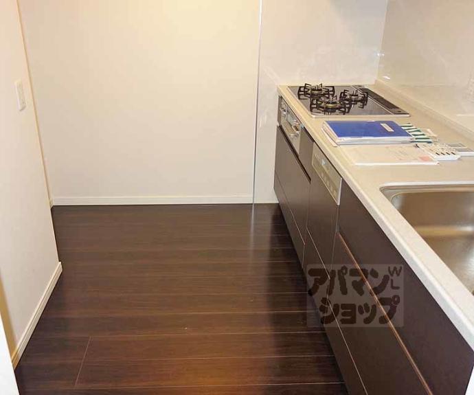 【ＴＨＥ　ＲＥＳＩＤＥＮＣＥ　京都東洞院四条】間取