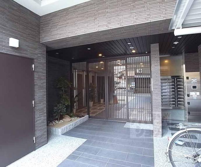 【都壱番館　三条堀川】間取