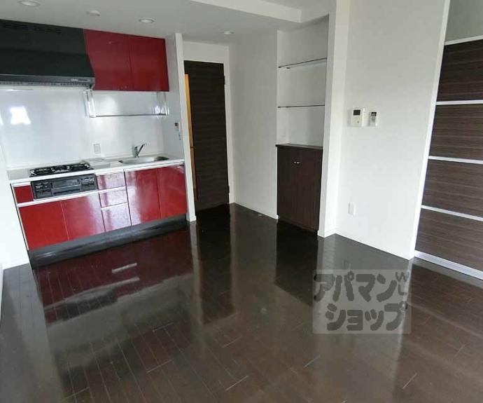 【都壱番館 三条堀川】間取