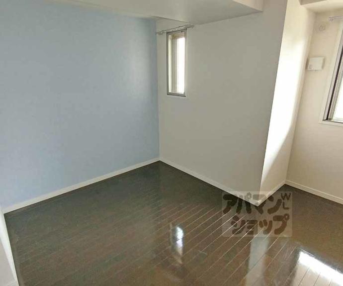 【都壱番館 三条堀川】間取