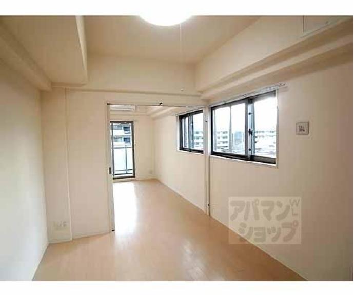 【エステムプラザ京都三条大橋】間取