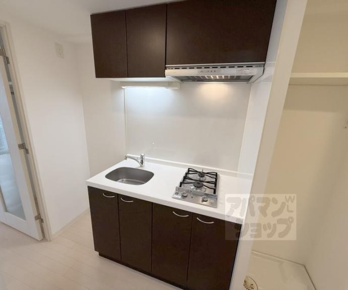 【エステムプラザ京都三条大橋】間取