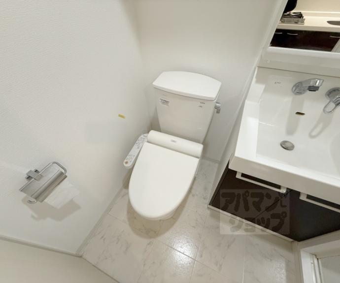 【エステムプラザ京都三条大橋】間取