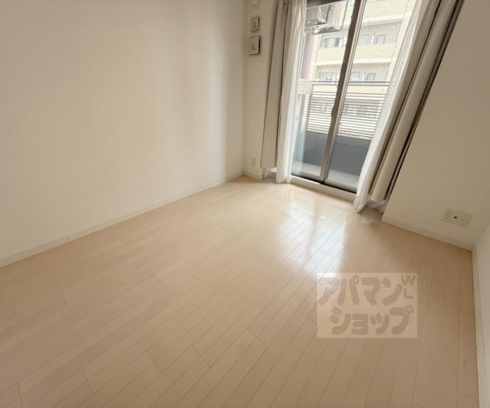 【エステムプラザ京都三条大橋】間取