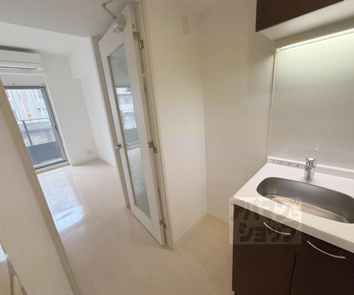 【エステムプラザ京都三条大橋】間取