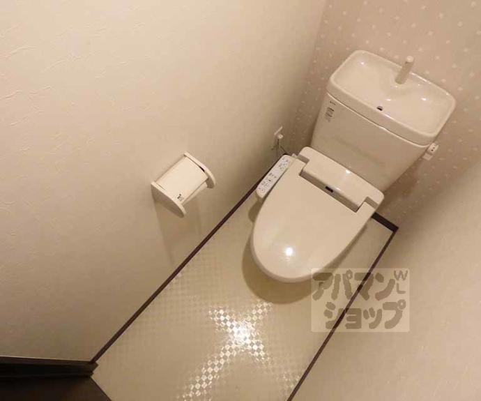 【Ｄｅａｒ　Ｃｏｕｒｔ四条烏丸】間取