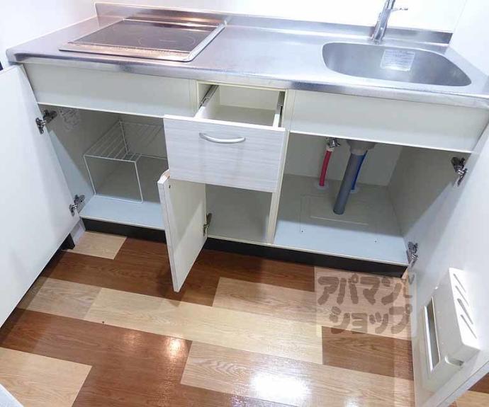 【Ｄｅａｒ　Ｃｏｕｒｔ四条烏丸】間取