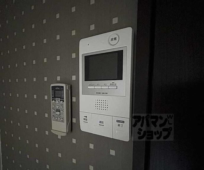 【Ｄｅａｒ　Ｃｏｕｒｔ四条烏丸】間取