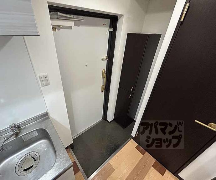 【Ｄｅａｒ　Ｃｏｕｒｔ四条烏丸】間取