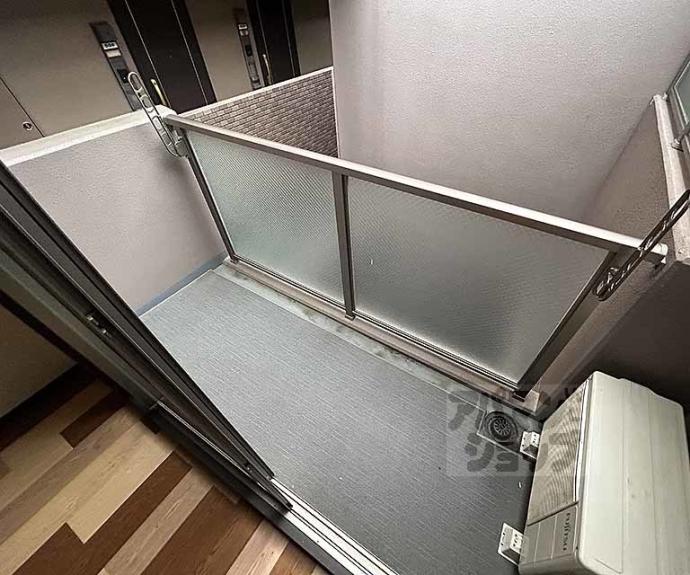 【Ｄｅａｒ　Ｃｏｕｒｔ四条烏丸】間取