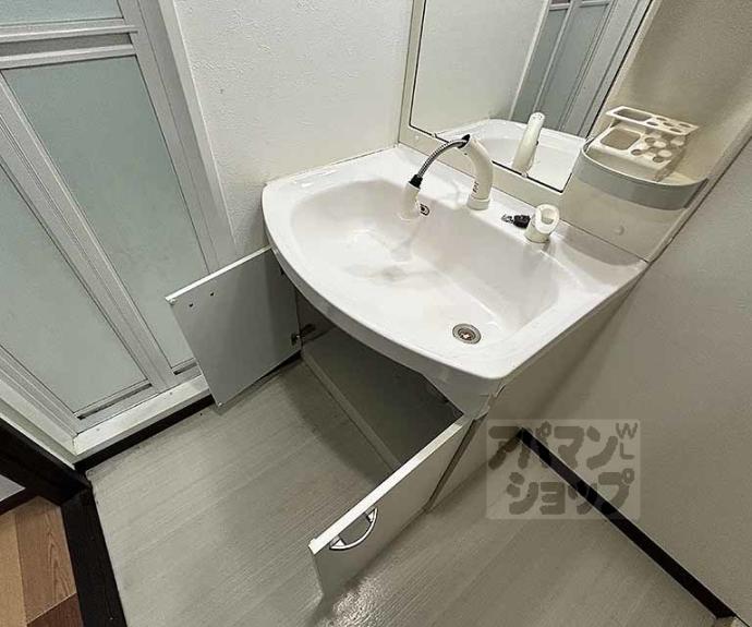 【Ｄｅａｒ　Ｃｏｕｒｔ四条烏丸】間取