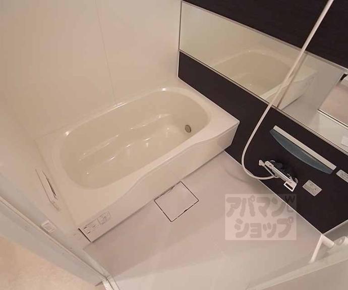 【リヴェール綾堀川】間取