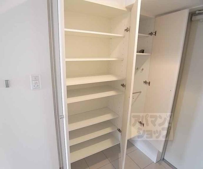 【リヴェール綾堀川】間取