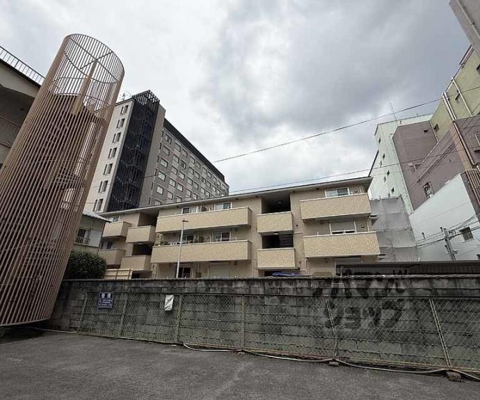 【レガーロ河原町】間取