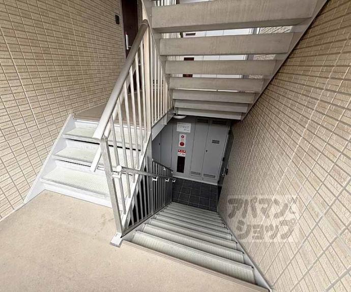 【レガーロ河原町】間取