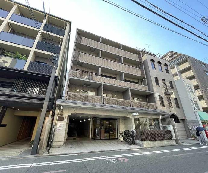 【ランブラス室町六角】間取