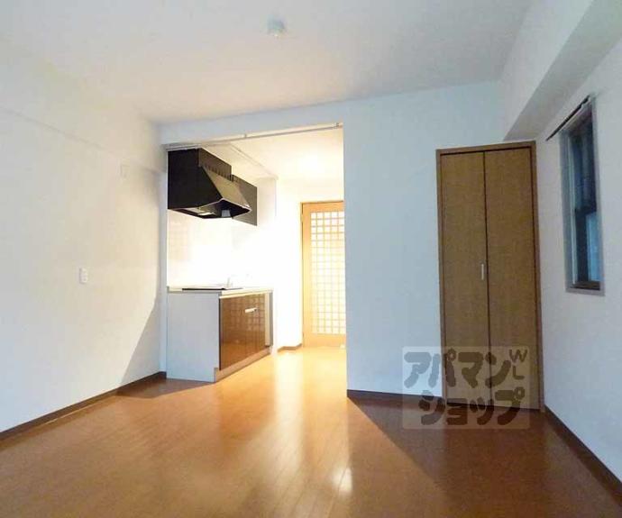 【ランブラス室町六角】間取