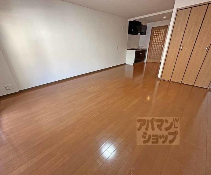【ランブラス室町六角】間取