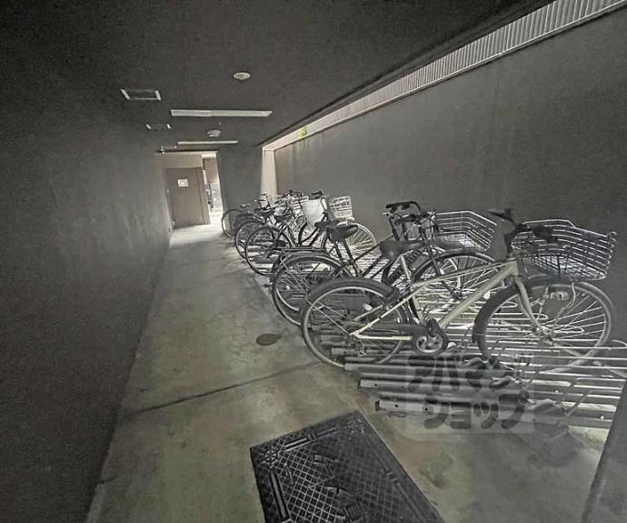 【リソシエローヴ四条】間取