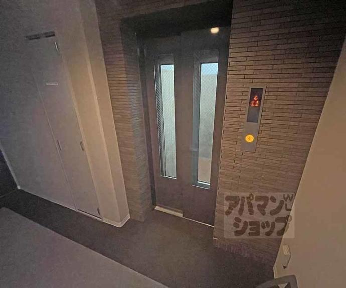 【リソシエローヴ四条】間取