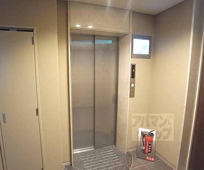 【リソシエローヴ四条】間取