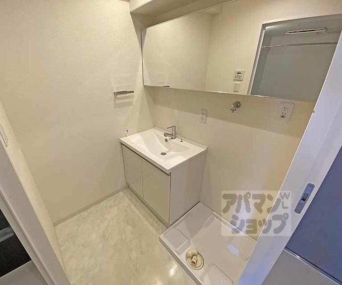 【プラネシア東山三条】間取