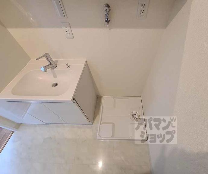 【プラネシア東山三条】間取