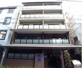 イスターナ今井鴨川西：間取図