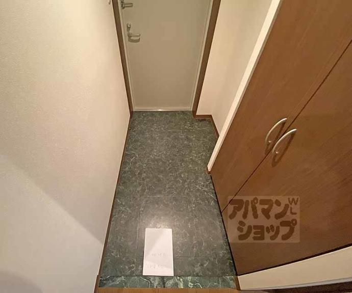 【イスターナ今井鴨川西】間取