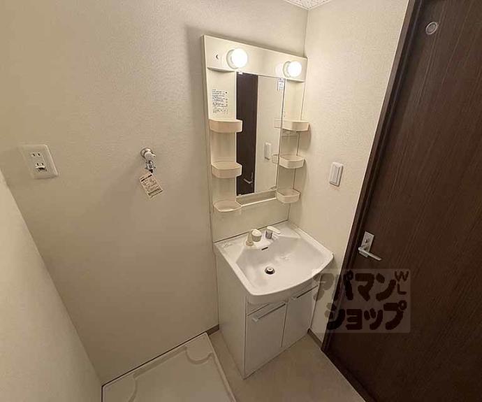 【イスターナ今井鴨川西】間取