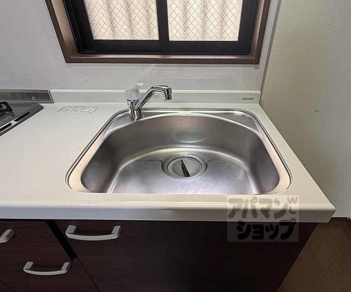 【イスターナ今井鴨川西】間取