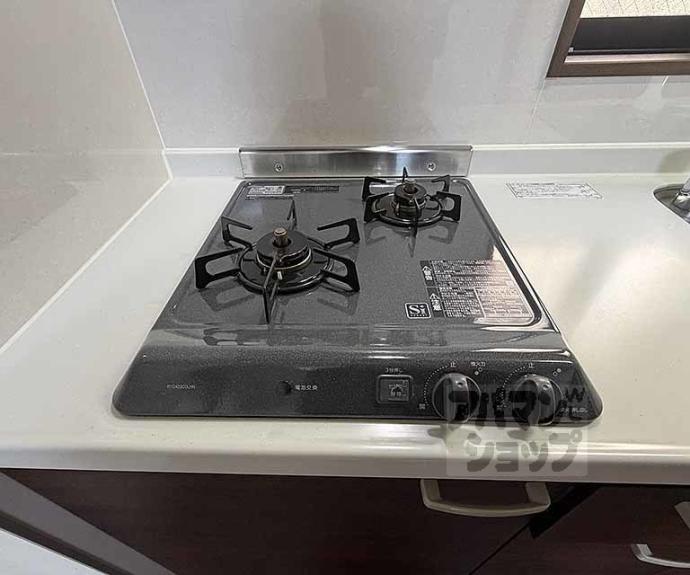 【イスターナ今井鴨川西】間取