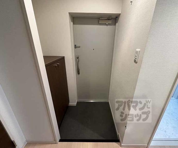 【ウェルカーブ二条】間取