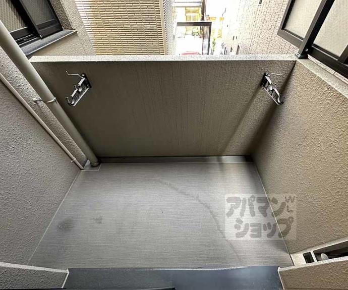 【ウェルカーブ二条】間取