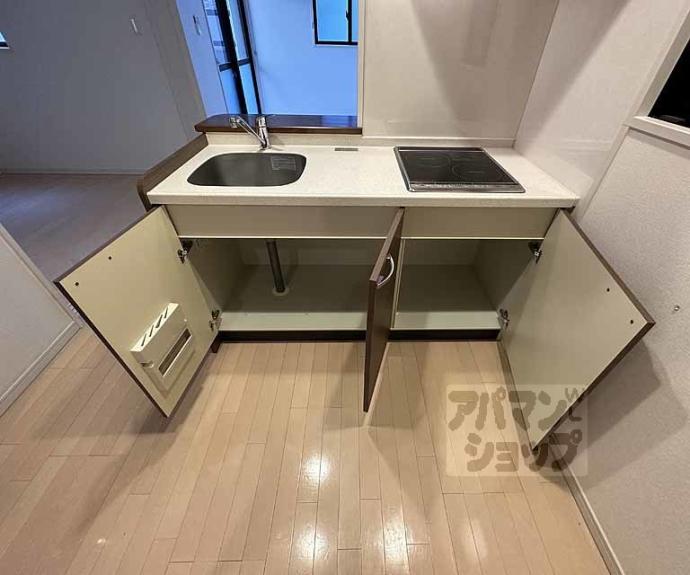 【ウェルカーブ二条】間取