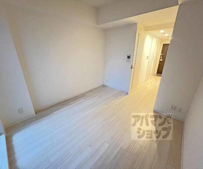 【プレサンス京都四条烏丸響】間取