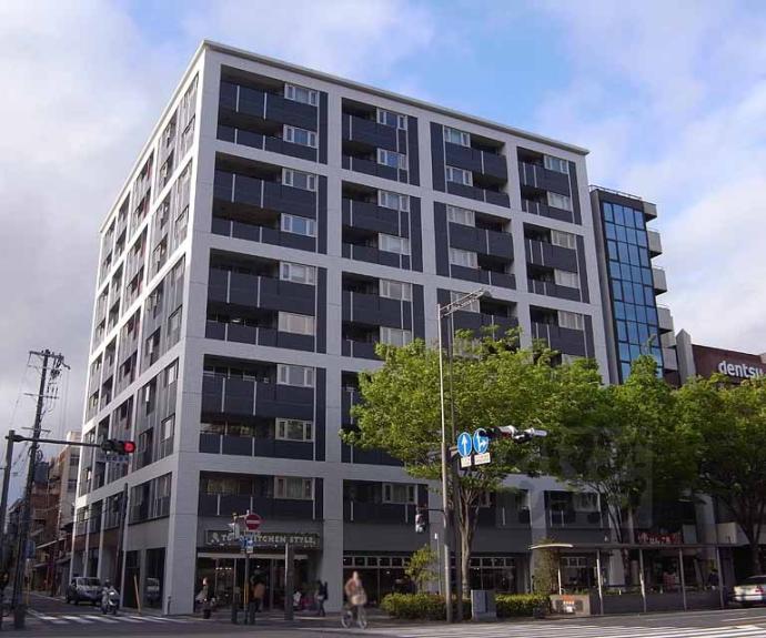 【ローレルコート御所南】間取