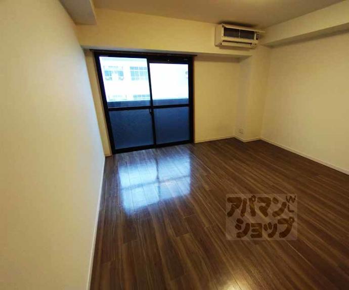 【G・F四条烏丸】間取