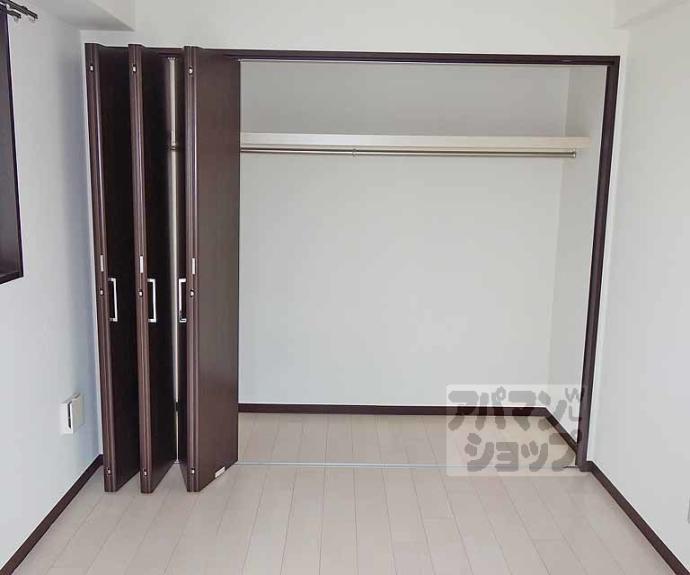 【ＬＵＸＥＳＴＡＧＥ御所南】間取