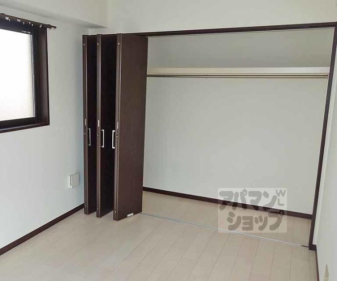 【ＬＵＸＥＳＴＡＧＥ御所南】間取