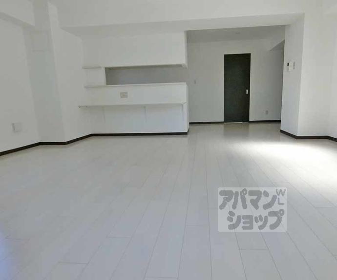 【ＬＵＸＥＳＴＡＧＥ御所南】間取