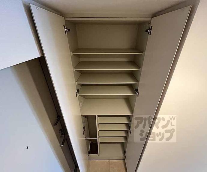 【フレンドリーハウス匠 四条堀川】間取